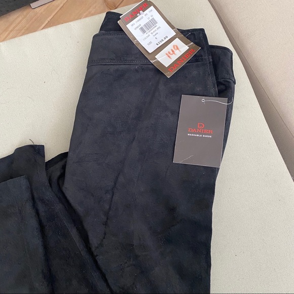 NWT Danier Leather Flat Front Pants Size 6 - Picture 2 of 9